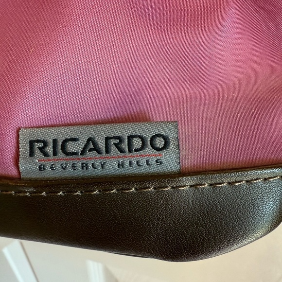 Ricardo Beverly Hills Drop Bottom Footed Carry On Bag Purple 18"T RARE - Picture 6 of 11